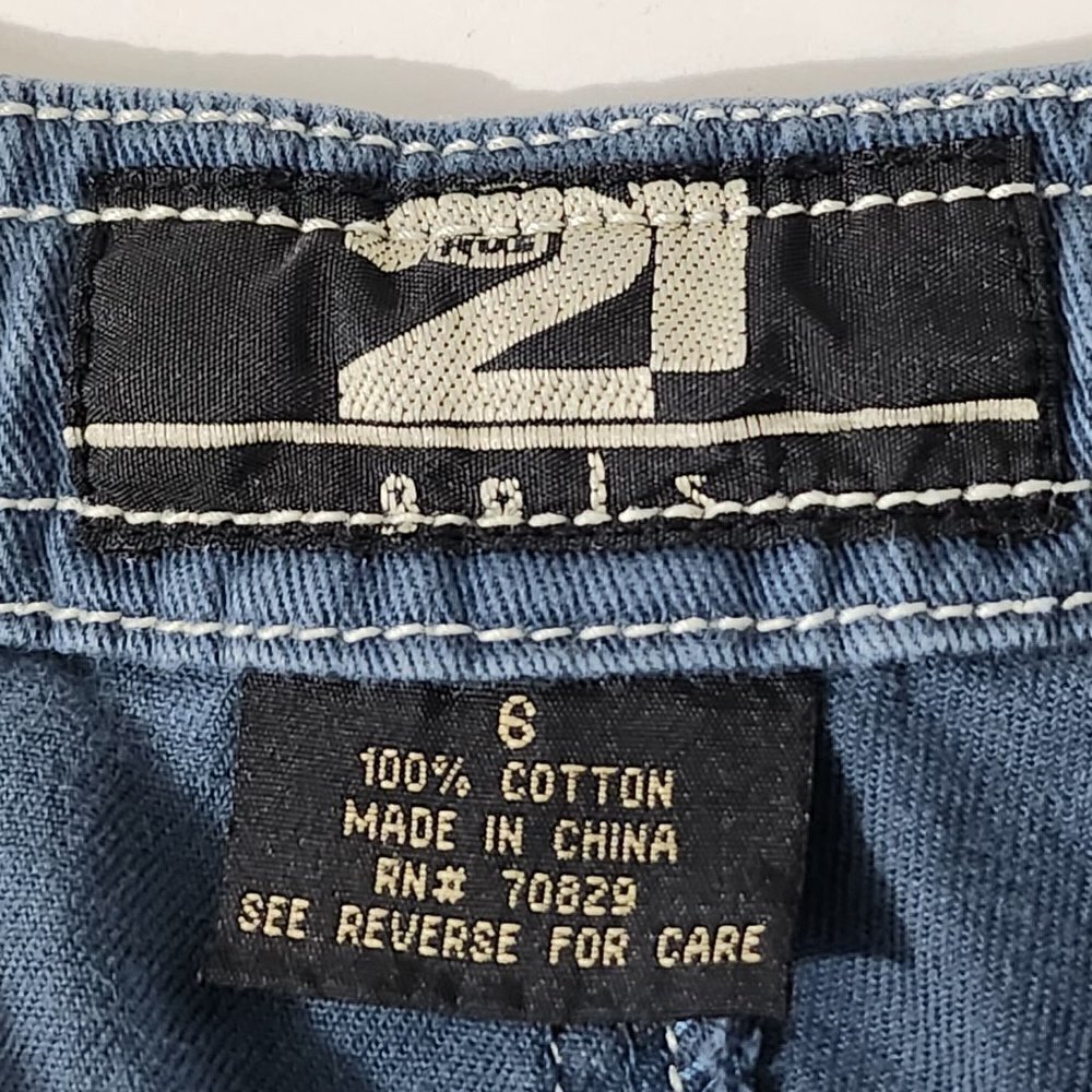 2/$20 Rue21 Gals Blue Shorts Size 6 - Picture 3 of 4
